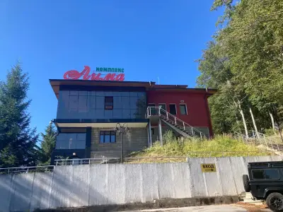 Семеен хотел Forest Retreat Mountain Resort