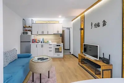 Top Center