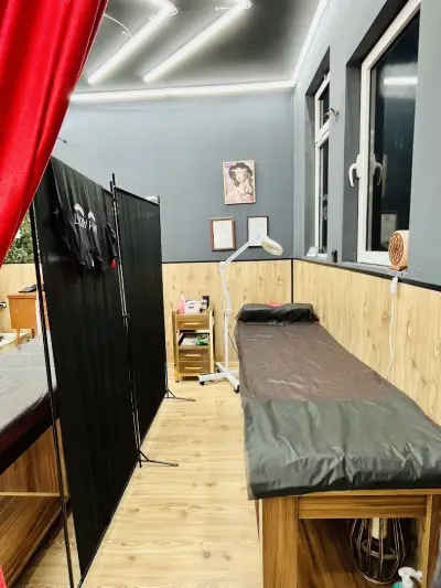 Beauty Salon Lux