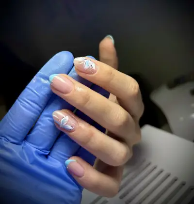 Yamariss Nail room