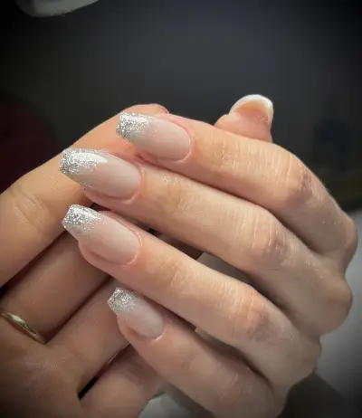 Yamariss Nail room