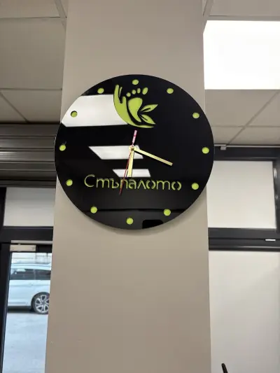 Kremena Grozeva - СТЪПАЛОТО - терапевтичен педикюр