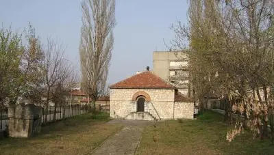 Римска гробница IV век