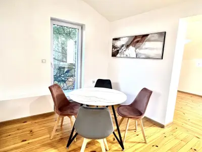 НЮТЪН Ипотечни Консултанти (офис Пловдив) | NEWTON Mortgage Consultants (Office Plovdiv)