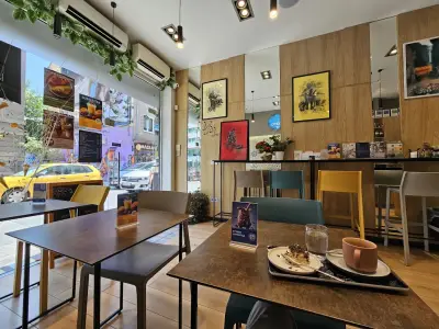 Tita & Yoyo Bakery