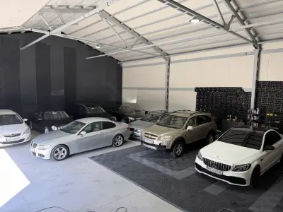 BORN CARS 7 Showroom and Detailing studio