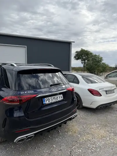 BORN CARS 7 Showroom and Detailing studio