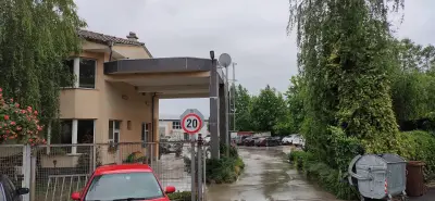 Ем Ай Джи Моторс
