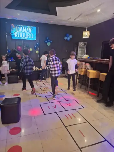 Парти Зона 28