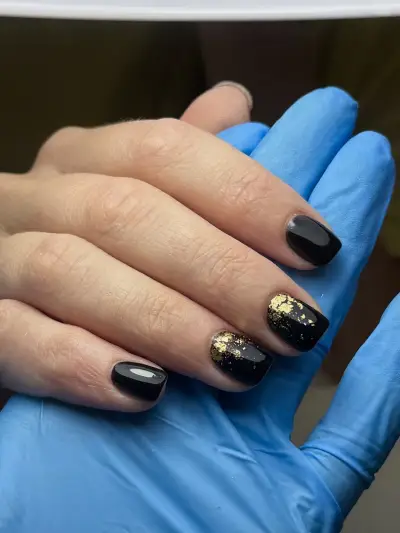 Flora Nails