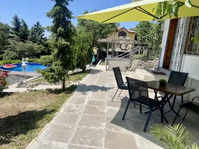 Вила Стела