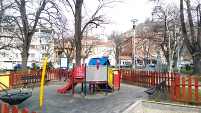 Детска площадка