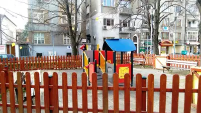Детска площадка