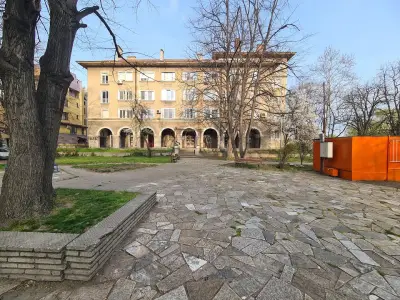 Детска площадка „Марица“