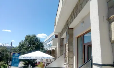 Хотел „Плавис“