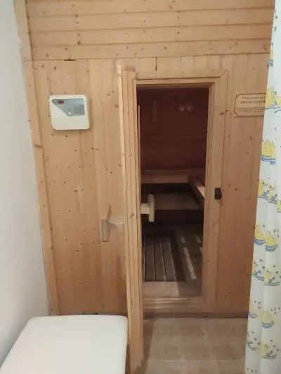 Хотел „Плавис“