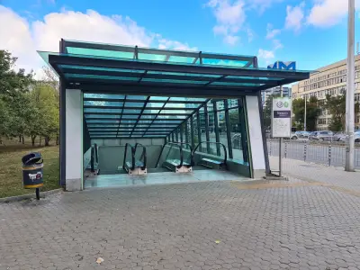 Метростанция Театрална
