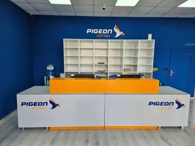 Pigeon Express - офис Университета