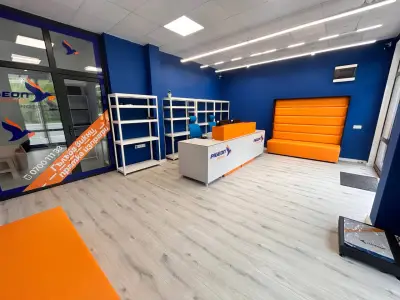 Pigeon Express - офис Мол
