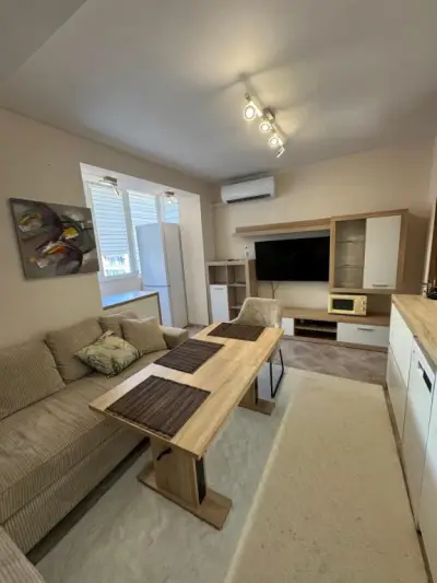 Forum Apartment