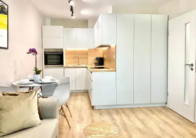 City Centre Bright & Cozy Apartment