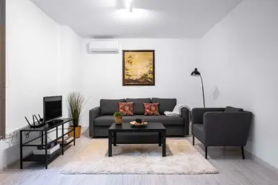 Modern Living - 1BD on blvd. Tsar Boris II