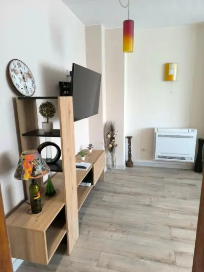 Studio 11