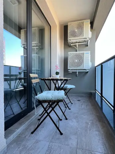 City lux apartment