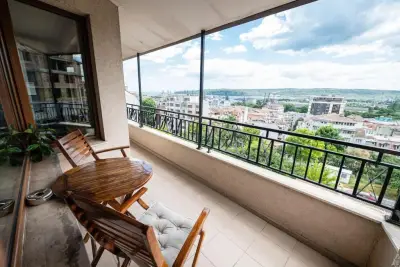 Peaceful Apartment Varna