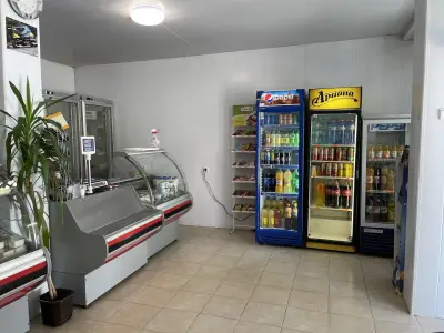 Хранителен магазин “Бени”