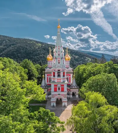 Храм-паметник "Рождество Христово"