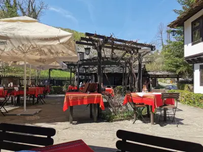 Старата Механа Боженци