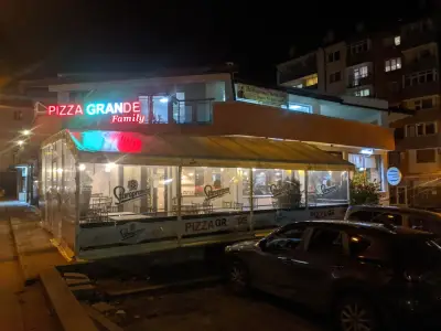 Pizza Grande Family