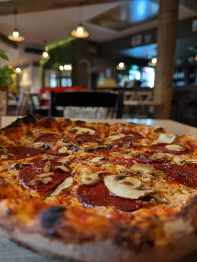 Pizza Grande Family