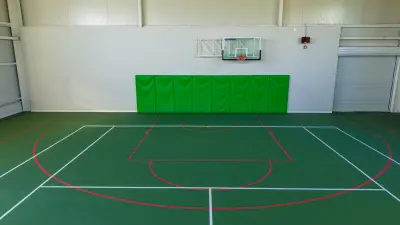 Спортна Зала "Хелга"