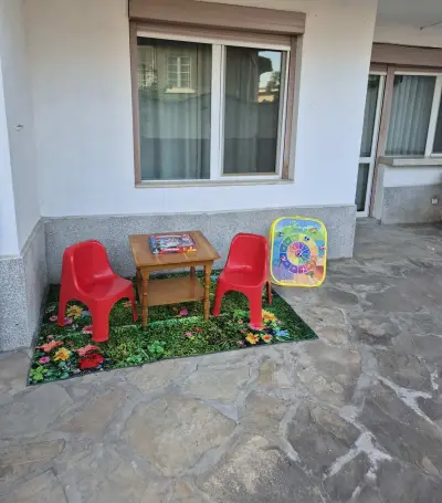 Апартамент за нощувки "Янтра" / Yantra 3BR Central Apartment