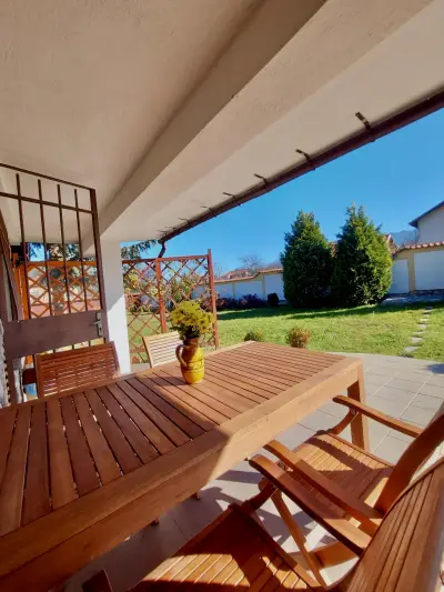 Elizabeth Guest House