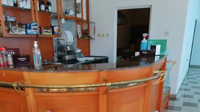 "Йови" Заведение за Бързо хранене