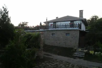 Къща за гости Александра Gabrovo