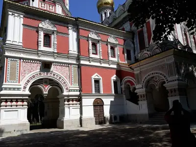 Hotel Opalchenets Стаи за гости и парти зала