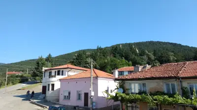 Hotel Opalchenets Стаи за гости и парти зала