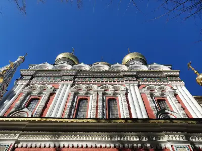 Hotel Opalchenets Стаи за гости и парти зала