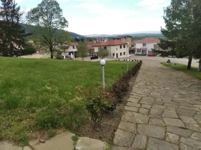 Hotel Opalchenets Стаи за гости и парти зала