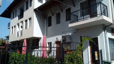 Семеен Хотел Бижу