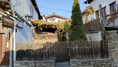 Семеен Хотел Извора