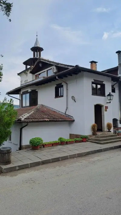 Комплекс Бръшлян