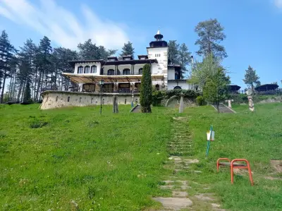 Комплекс Бръшлян