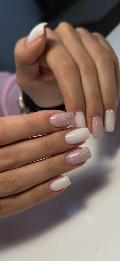 Nail Bar Mona LTD