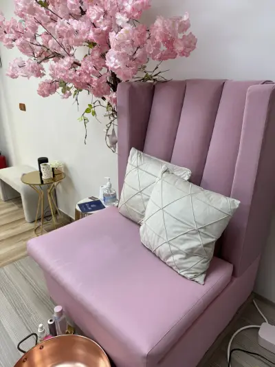 Nail Bar Mona LTD
