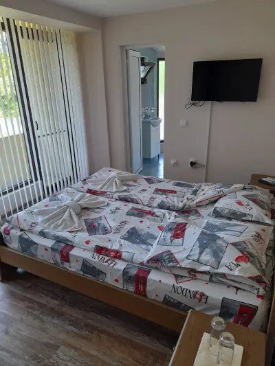 Guest house-restaurant St. George / Къща за гости-ресторант Свети Георги
